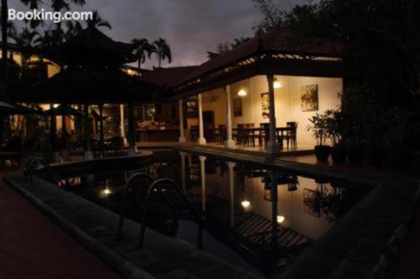 Sarinande Apartemen Seminyak (Bali)